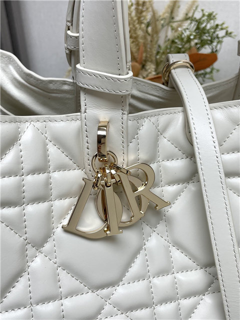 Dior ディオール Dior Toujours バッグ ラージ ホワイト Dior Large Dior Toujours Bag M2820 White | AAA Purse