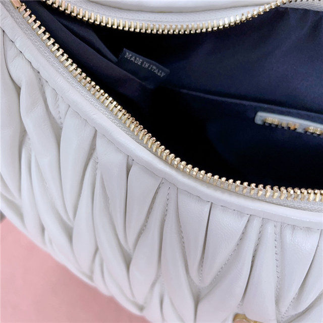 Miu Miu Wander Matelasse L Hobo Bag 5BC108 White | AAA Purse Miu Miu Wander Matelasse L Hobo Bag 5BC108 White | AAA Purse