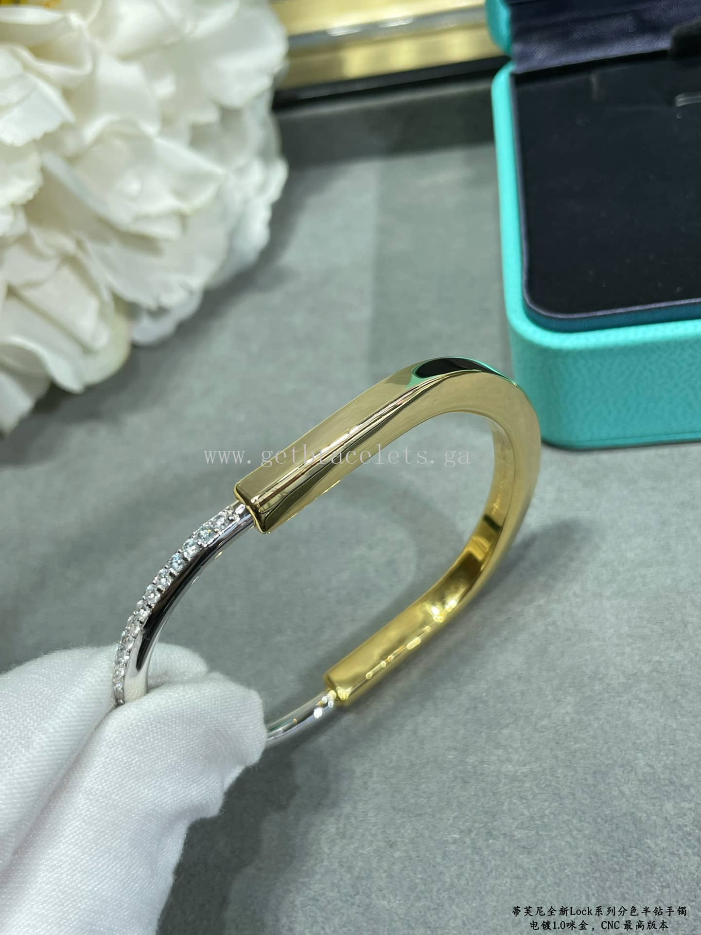 Tiffany Lock Bangle in White Gold/Rose Gold/Yellow Gold with Half